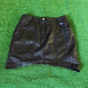 Forever 21 Women’s Mini Retro Bodycon Vegan Leather Lining Skirt in Black Size L